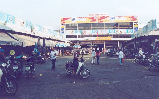 Chợ Phạm Văn Hai - TP. HCM