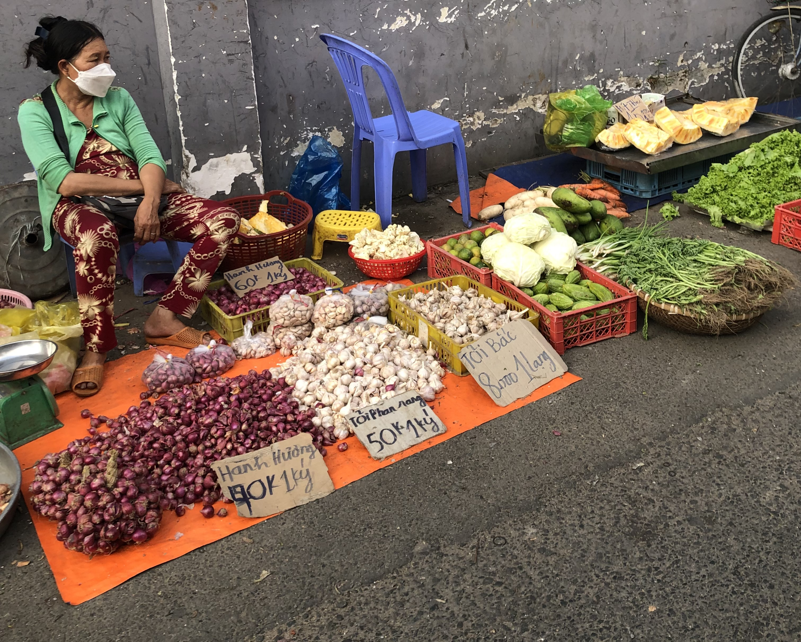 Chợ truyền thống, tự phát Nguyễn Bá Luật - Q. Thủ Đức