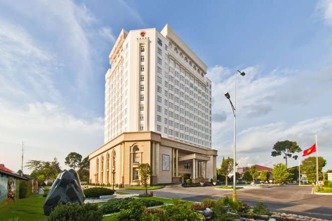 Khách Sạn Tân Sơn Nhất - Hotel 5 sao