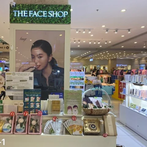 THE FACESHOP SAVICO LONG BIÊN - Mỹ phẩm