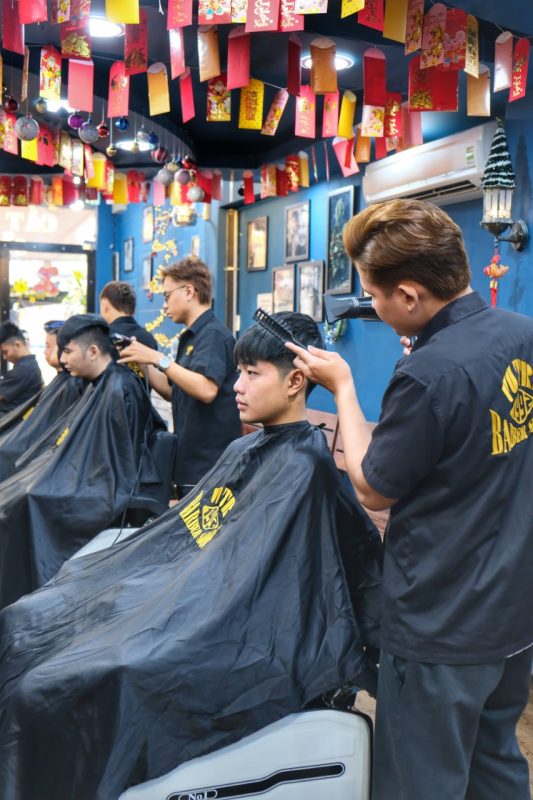 Barber Vũ Trí Hair Salon - Salon tóc nam, 676 PHẠM THẾ HIỂN